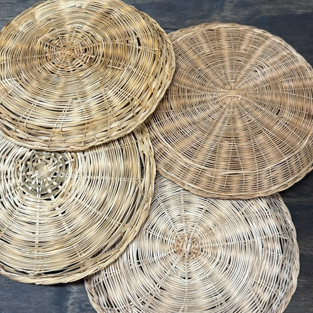 Wicker paper plate holder / or basket wall decor (set of 4)